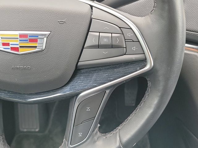 Certified 2024 Cadillac XT5 Premium Luxury w/ Technology Package FWD image 12