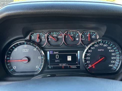 Used 2018 Chevrolet Tahoe LT image 8