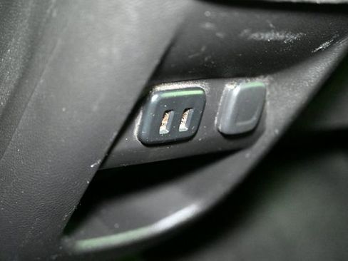 Used 2016 Chevrolet Colorado LT w/ LT Convenience Package image 54