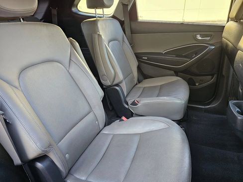 Used 2017 Hyundai Santa Fe Limited FWD image 22