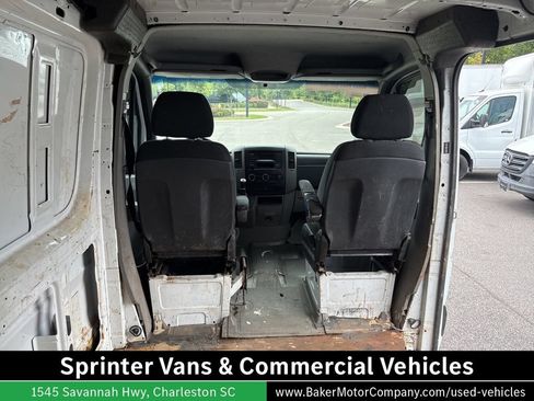 Used 2016 Mercedes-Benz Sprinter 2500 image 26
