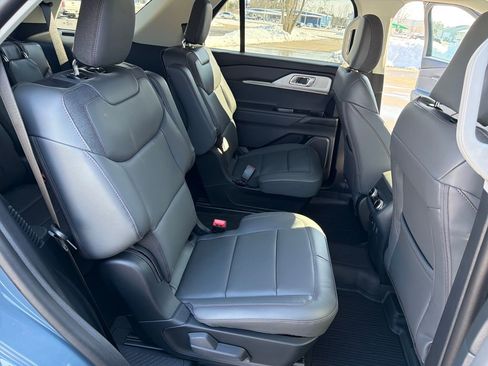 New 2026 Ford Explorer Active image 18