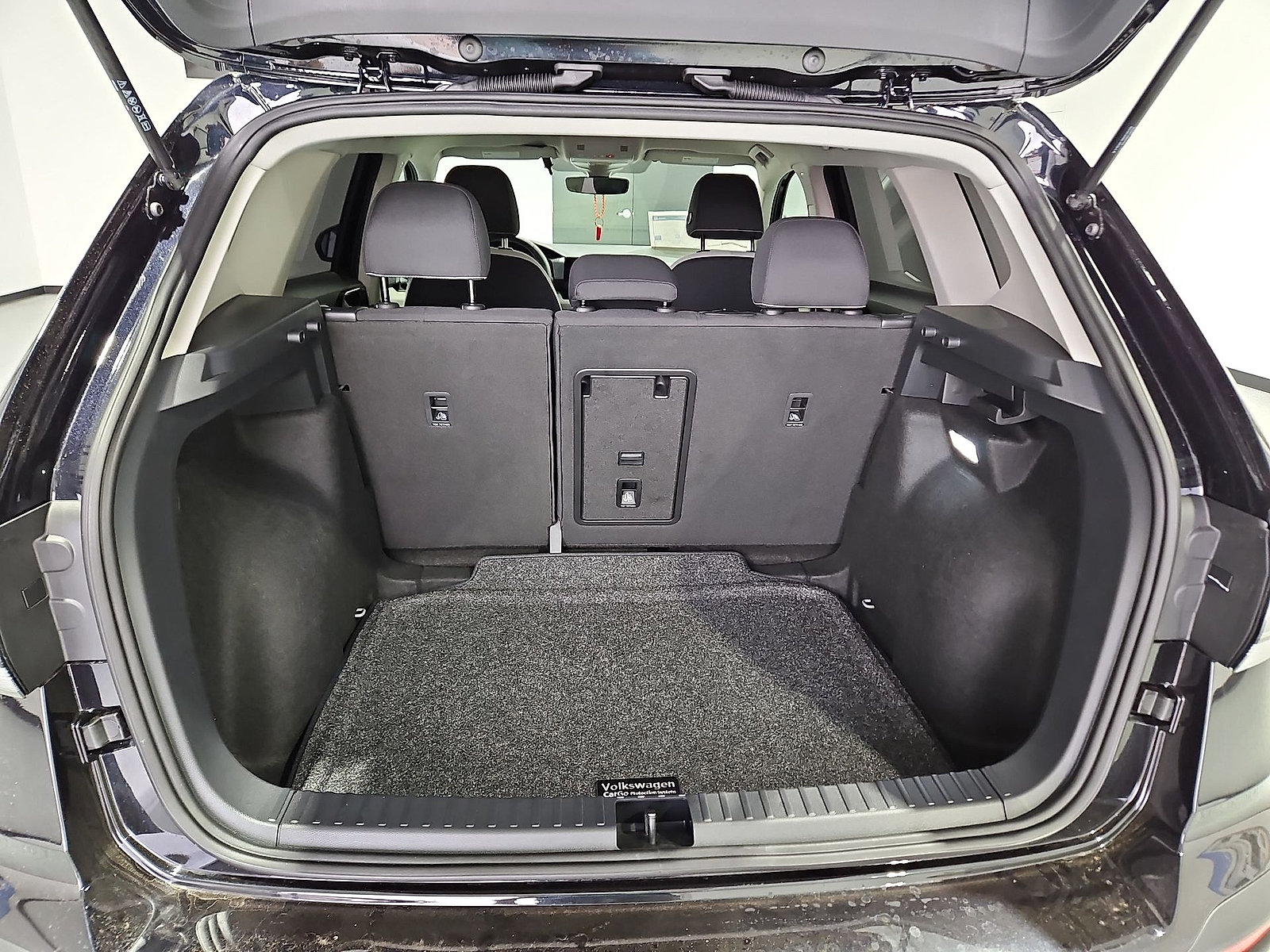 New 2027 Volkswagen Taos S FWD image 12