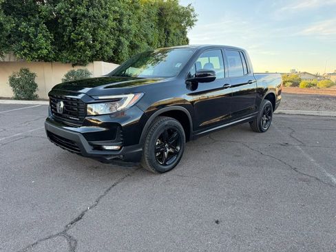 Used 2021 Honda Ridgeline Black Edition image 4