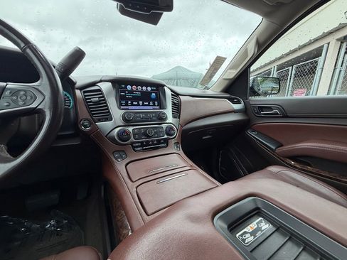 Used 2018 Chevrolet Tahoe Premier RWD image 15