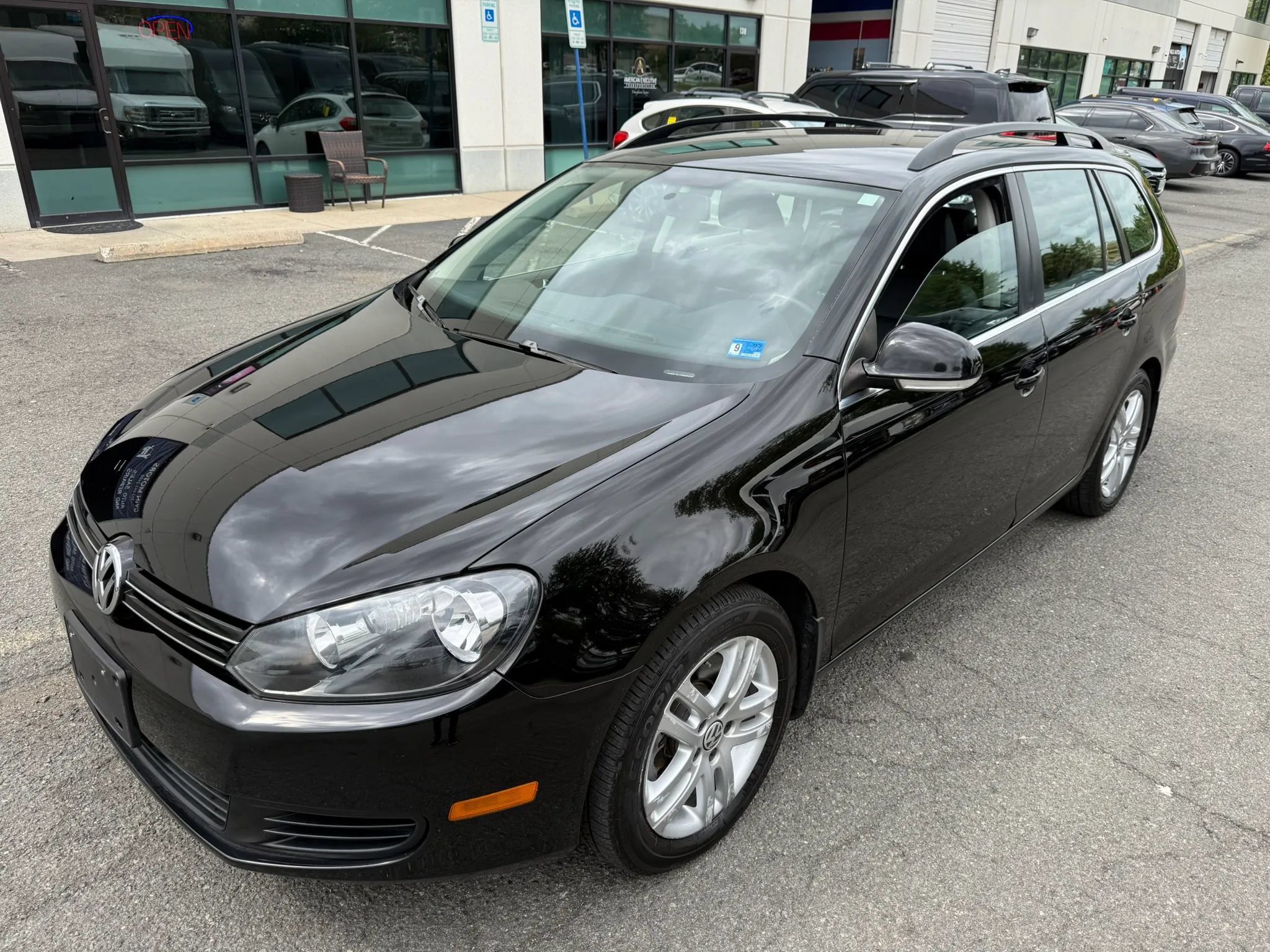 Used 2013 Volkswagen Jetta TDI FWD image 12