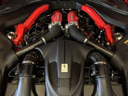 Used 2021 Ferrari Roma image 29