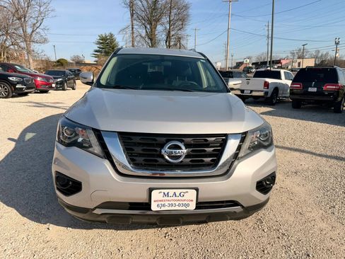 Used 2017 Nissan Pathfinder S image 8