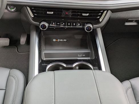 New 2026 Chevrolet Suburban LT w/ Comfort Package image 20