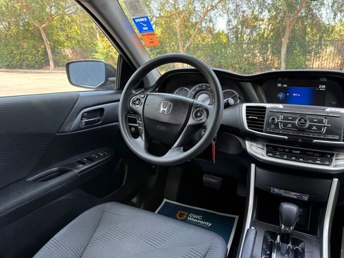 Used 2015 Honda Accord LX image 26