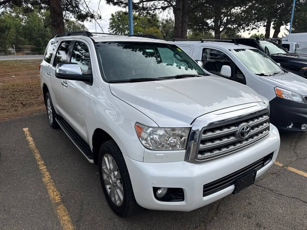 Used 2016 Toyota Sequoia Platinum AWD/4WD image 4