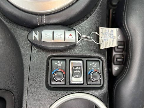 Used 2010 Nissan 370Z Touring w/ Sport Pkg RWD image 22