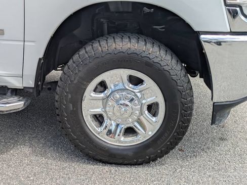Used 2021 RAM 2500 Big Horn AWD/4WD image 14