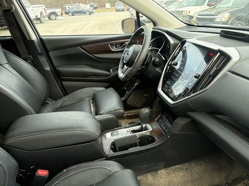 Used 2023 Subaru Ascent Touring image 5