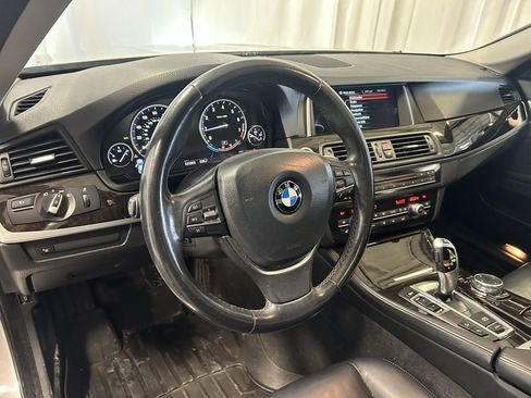 Used 2015 BMW 528i xDrive Sedan image 2