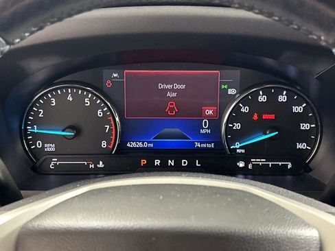 Used 2022 Ford Explorer XLT w/ Equipment Group 202A image 15