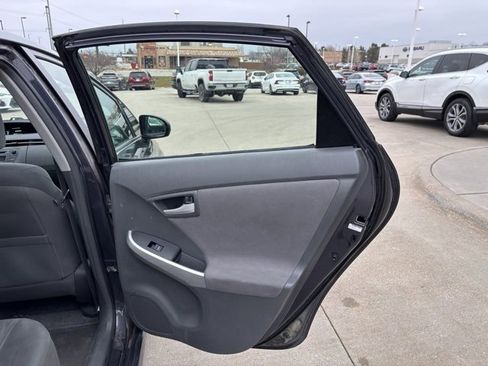 Used 2010 Toyota Prius Five image 24