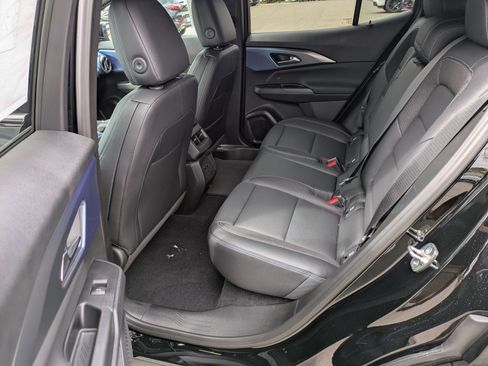 Used 2026 Chevrolet Equinox EV LT w/ Convenience Package II image 13