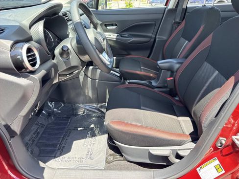 Certified 2025 Nissan Versa SR w/ Trunk Package FWD image 29