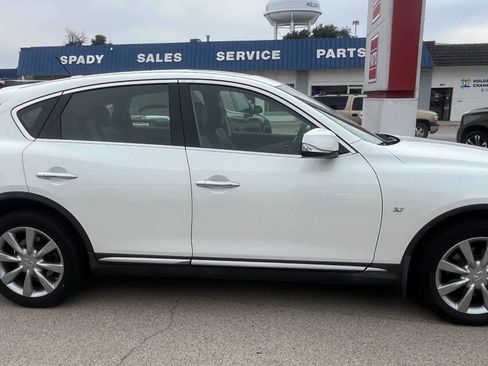 Used 2017 INFINITI QX50 2WD image 7