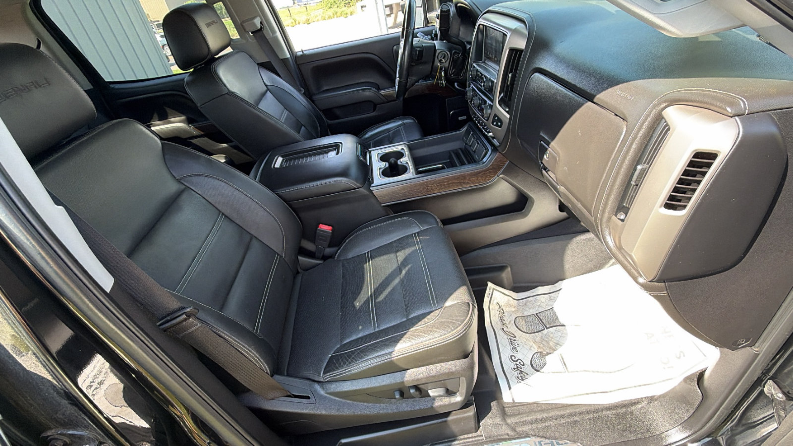 Used 2019 GMC Sierra 3500 Denali w/ Duramax Plus Package AWD/4WD image 20
