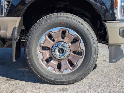 New 2026 Ford F350 King Ranch w/ FX4 Off-Road Package AWD/4WD image 12