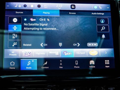 Used 2023 Jeep Grand Cherokee Summit AWD/4WD image 27