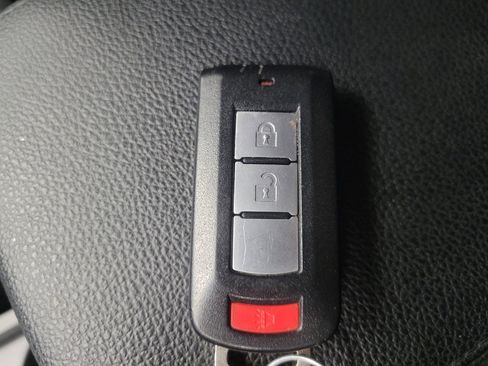 Used 2021 Mitsubishi Outlander Sport ES image 32