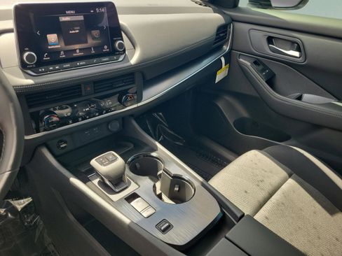 New 2026 Nissan Rogue SV FWD image 34