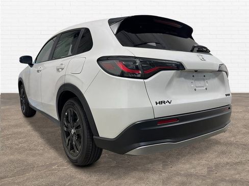 New 2026 Honda HR-V Sport image 4