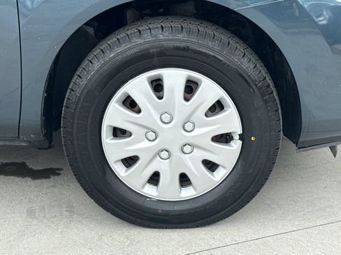 Used 2015 Nissan Rogue S w/ Convenience Package FWD image 11