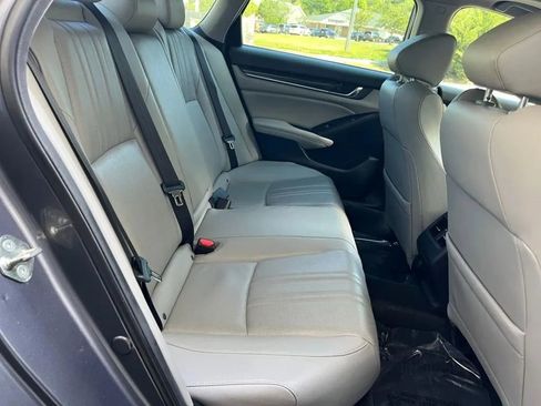 Used 2019 Honda Accord EX-L image 18