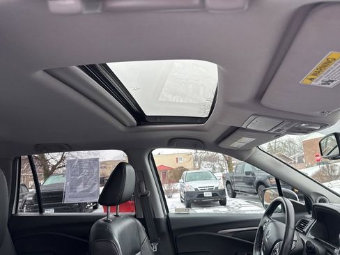 Certified 2018 Honda Pilot EX-L image 18