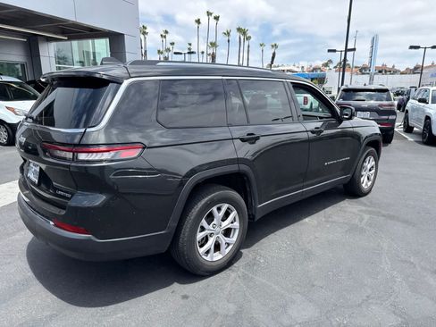 Used 2022 Jeep Grand Cherokee L Limited AWD/4WD image 12