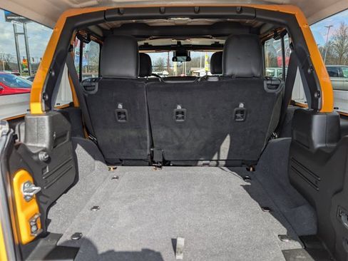 Used 2021 Jeep Wrangler Unlimited Sport image 19