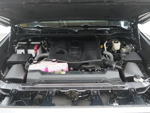 Used 2023 Toyota Tundra Limited w/ Power Package image 30