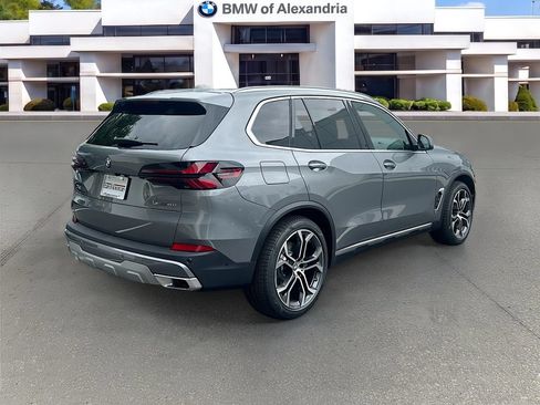 New 2026 BMW X5 xDrive40i AWD/4WD image 5