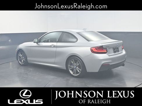 Used 2015 BMW M235i Coupe image 7