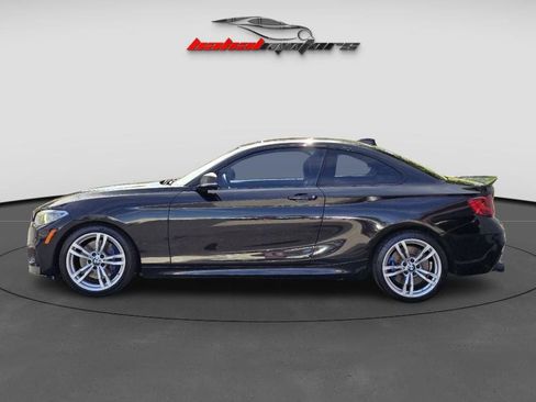Used 2015 BMW M235i Coupe image 4