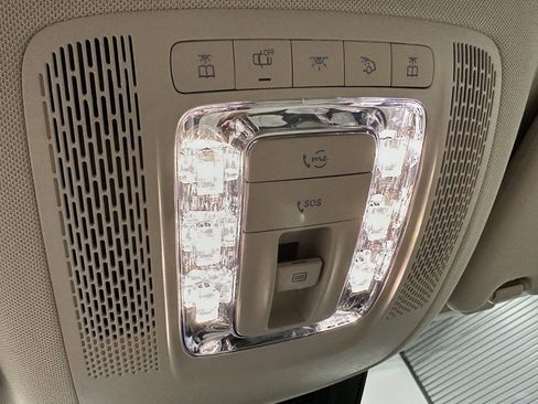 Certified 2025 Mercedes-Benz GLE 350 4MATIC w/ AMG Line Exterior image 34