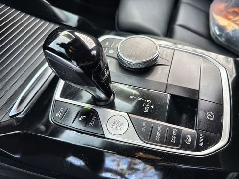 Used 2024 BMW X3 xDrive30i w/ Premium Essential Package image 22