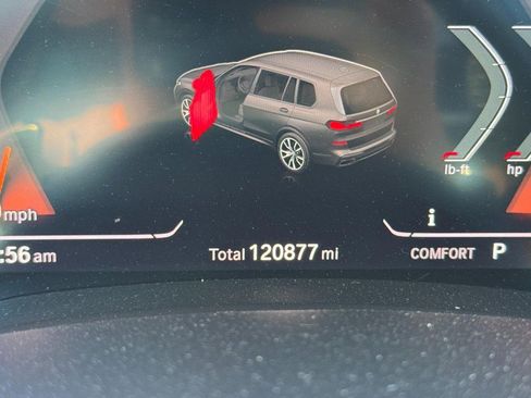 Used 2020 BMW X7 xDrive40i w/ M Sport Package AWD/4WD image 23