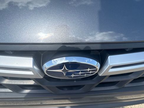 Used 2022 Subaru Crosstrek 2.0i Premium w/ Moonroof Package AWD/4WD image 11