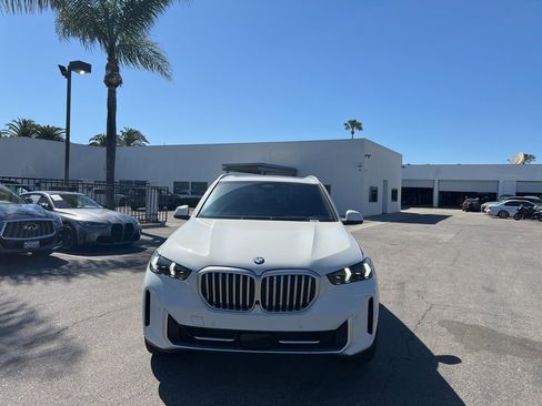 Used 2024 BMW X5 sDrive40i w/ Parking Assistance Package image 2