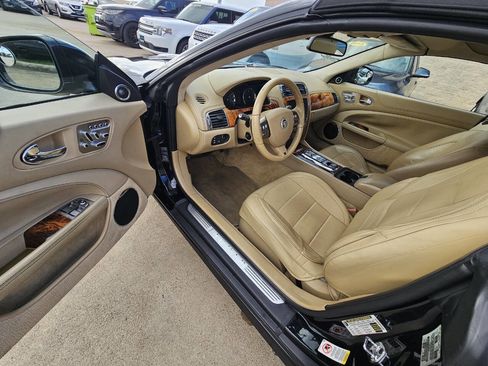 Used 2010 Jaguar XKR R image 8
