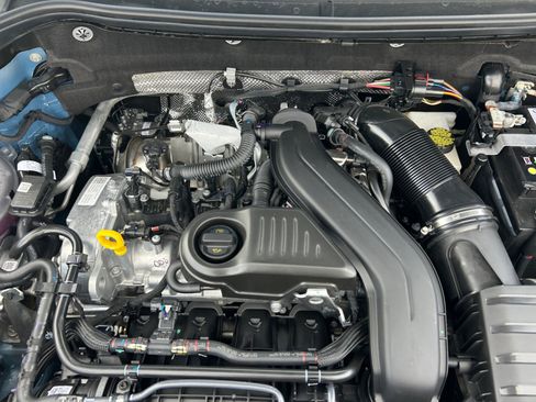 New 2026 Volkswagen Taos S FWD image 21