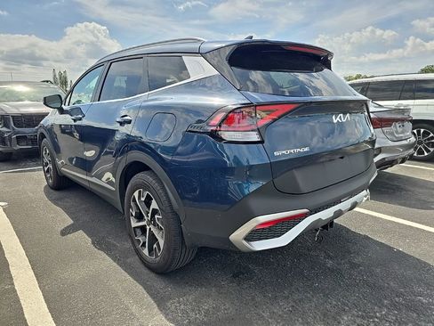 Certified 2023 Kia Sportage EX AWD/4WD image 7