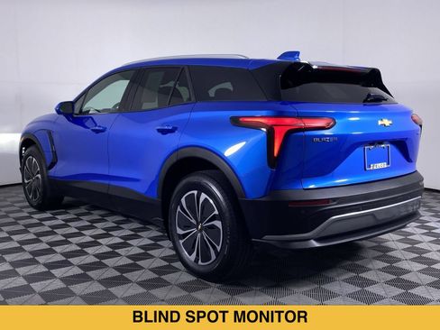 Certified 2024 Chevrolet Blazer EV LT AWD/4WD image 17
