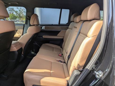 New 2024 Hyundai Santa Fe Limited FWD image 16