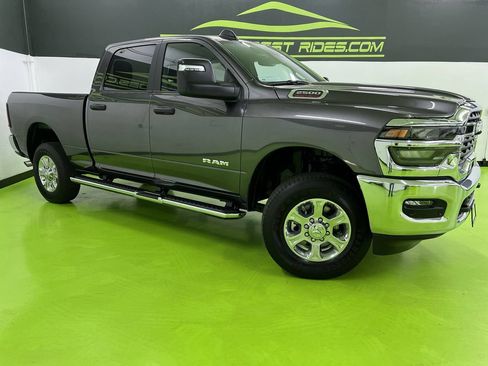 Used 2025 RAM 2500 Big Horn AWD/4WD image 1